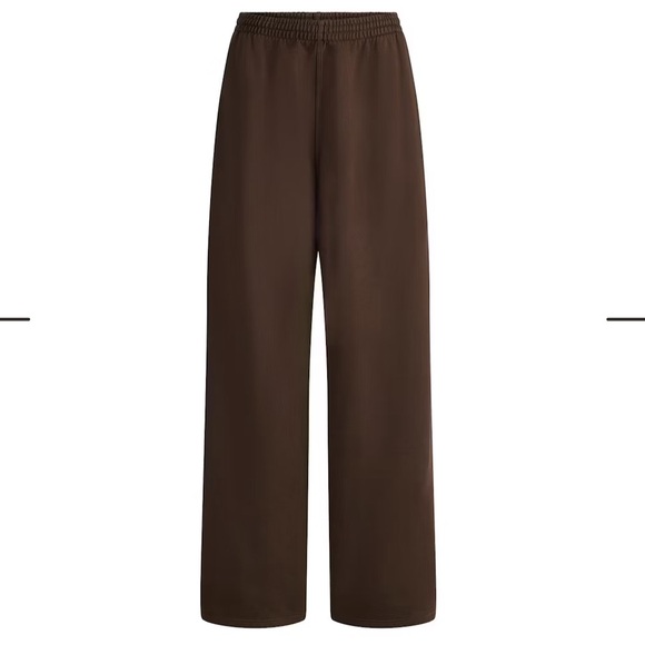 SKIMS Boyfriend Fleece Oversized Straight Leg Pant Espresso NWT - Picture 3 of 3